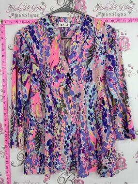 SPLA blouse neon Pink & Purple Floral V-Neck Blouse